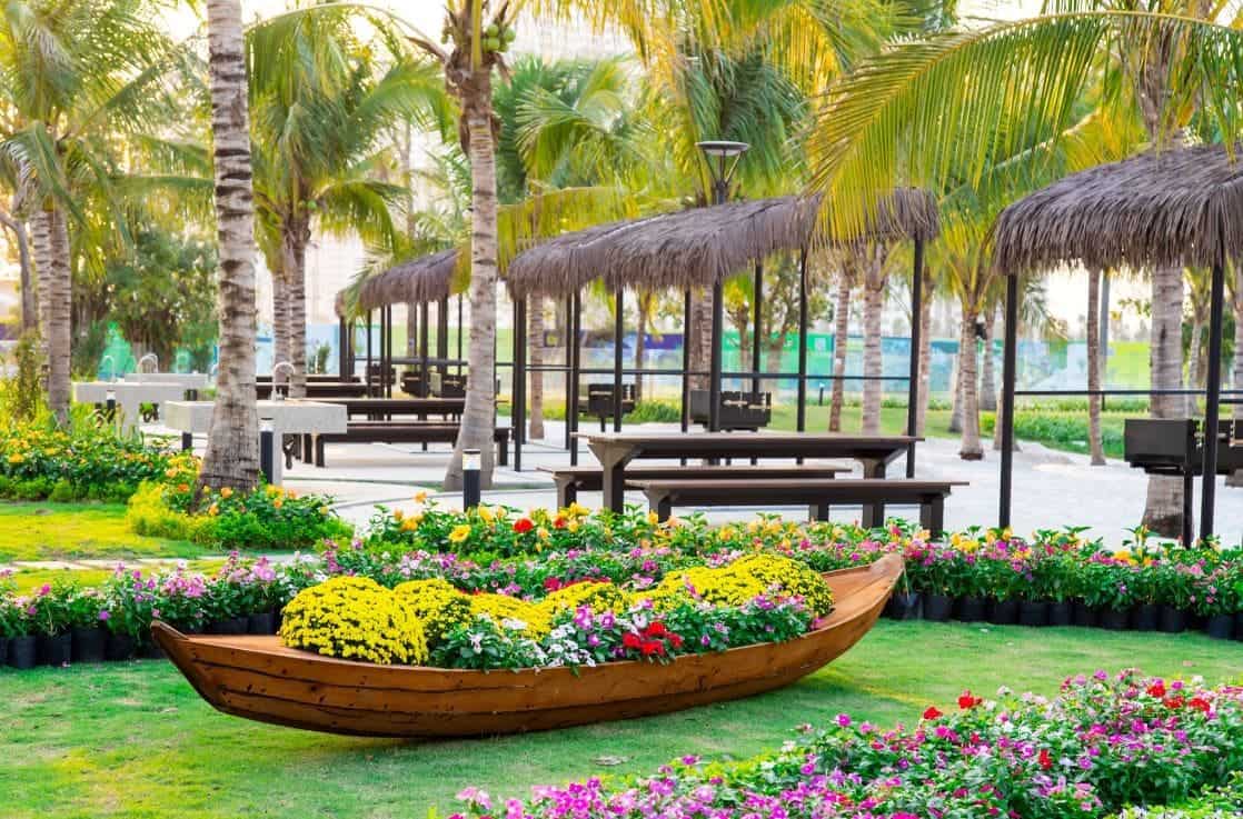 Không gian tổ chức tiệc nướng BBQ ngay bên trong khuôn viên công viên.