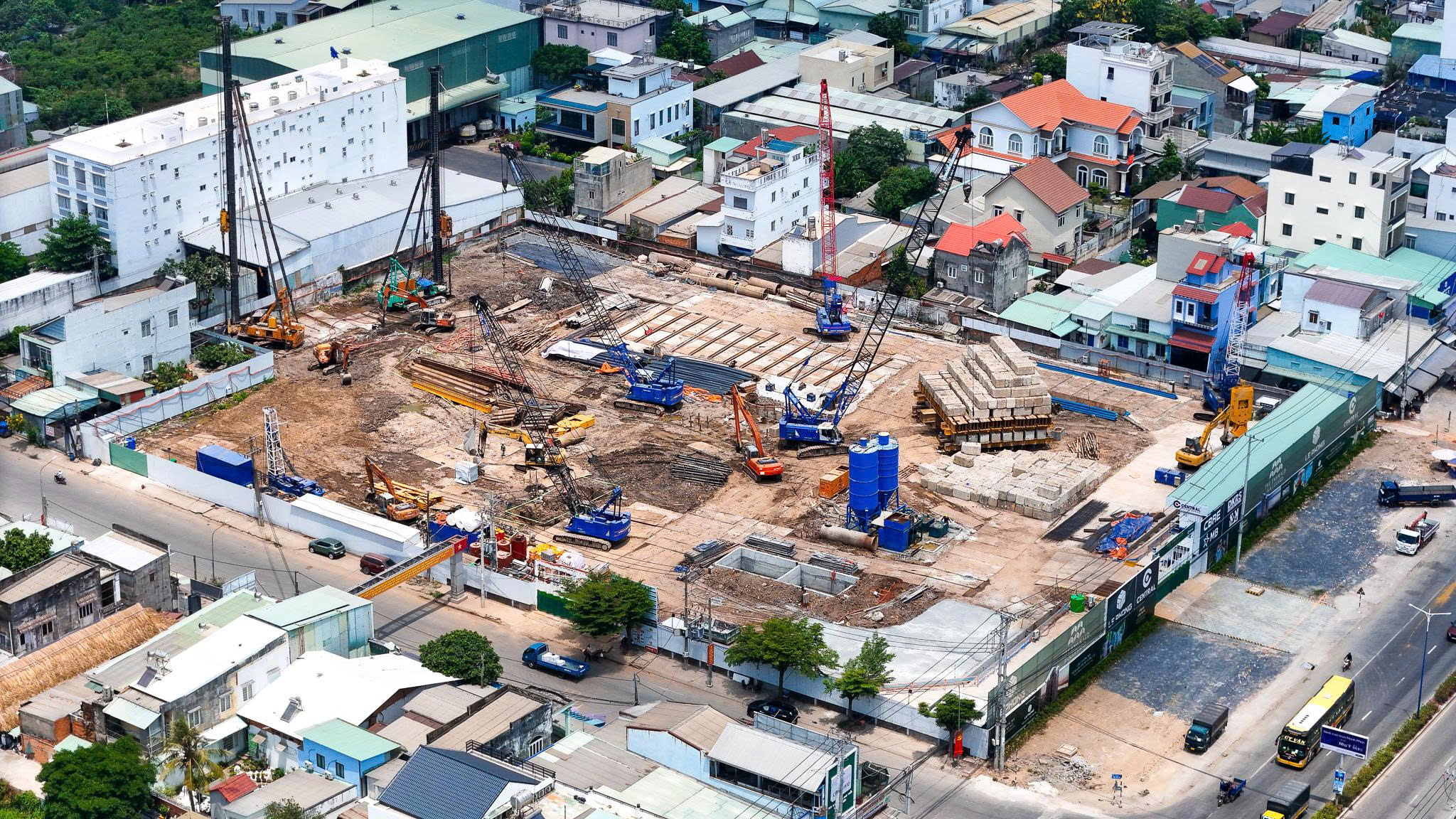 Tiến độ xây dựng dự án the emerald boulevard