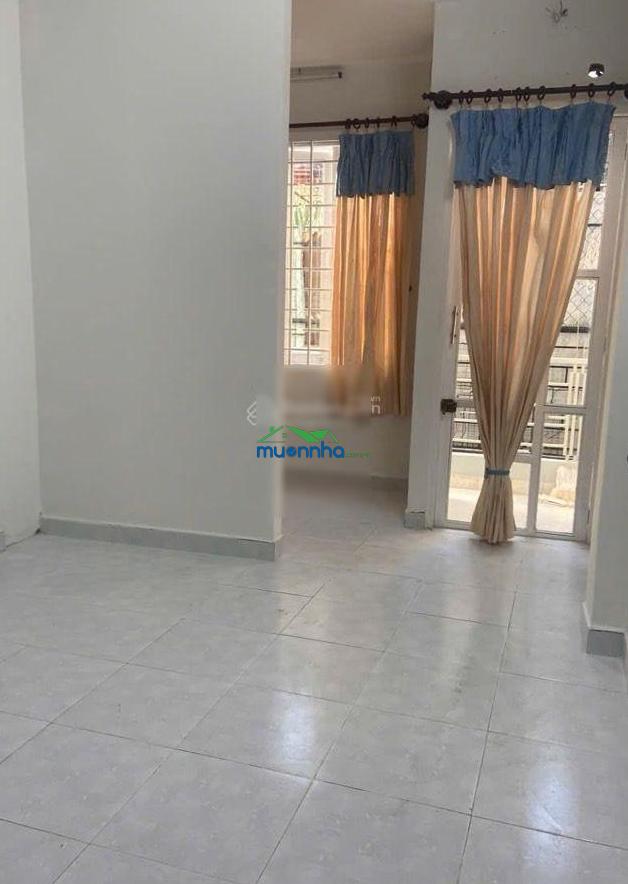 Phan tôn q1 - 3,2 x10m ngay điện biên phủ - đinh tiên hoàng - võ thị sáu. 2 tầng - 2 pn - 2wc - 3