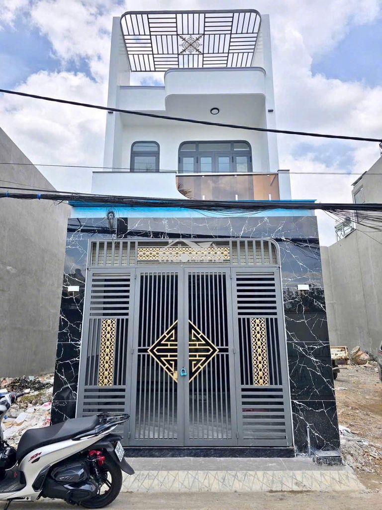 Bán nhà 1 trệt 1 lầu ngay chợ đồn bửu hoà, cách 100m đ bùi hữu nghĩa,