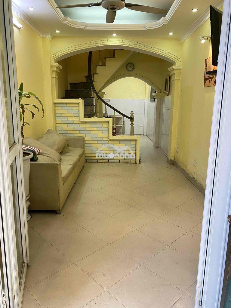 🏠 Nhà gốc đề – 5 tầng dân xây chắc chắn. bagac đỗ cửa