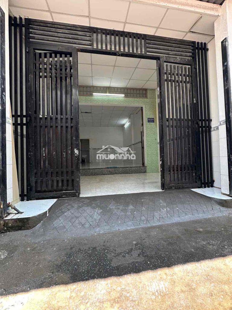 Bán nhà ngay cổng trường phan chu trinh,ngay cổng chợ xóm mới