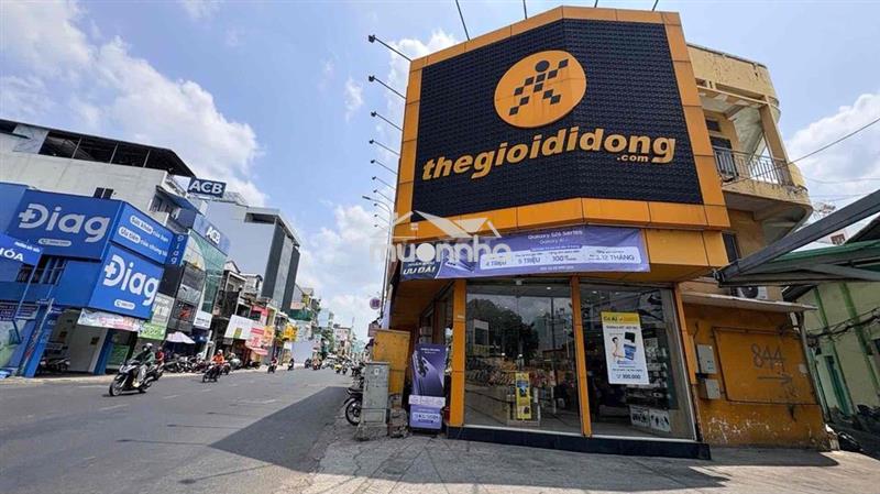 Sát mt lạc long quân nhà mới hiện đại mà chỉ nhỉnh 3đ