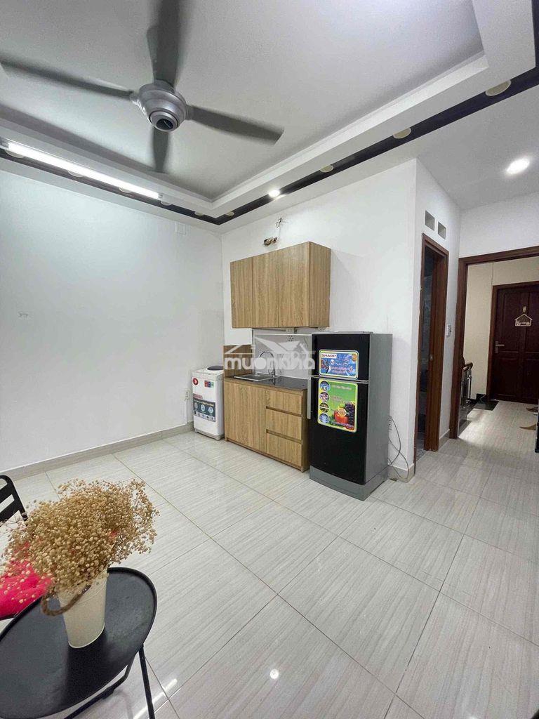 2pn + 1phòng khách rộng 60m2 ngay đh vlang cs 3 đi bộ đến trường