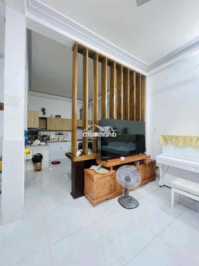 Nhà 1t2l 3pn full nội thất sát vạn phúc city hiệp bình phước thủ đức