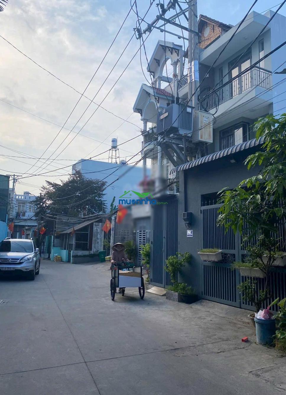 Bán nhà 3 lầu 64m 6,4 tỷ sát kdc an sương, phường đông hưng thuận quận 12
