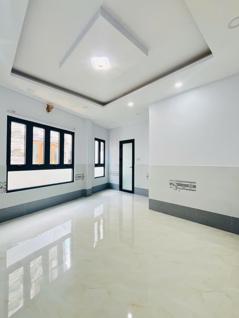Cho thuê nhà 513/1l điện biên phủ q3 cách mt 20m -1 trệt 3 lầu, 2-3 pn