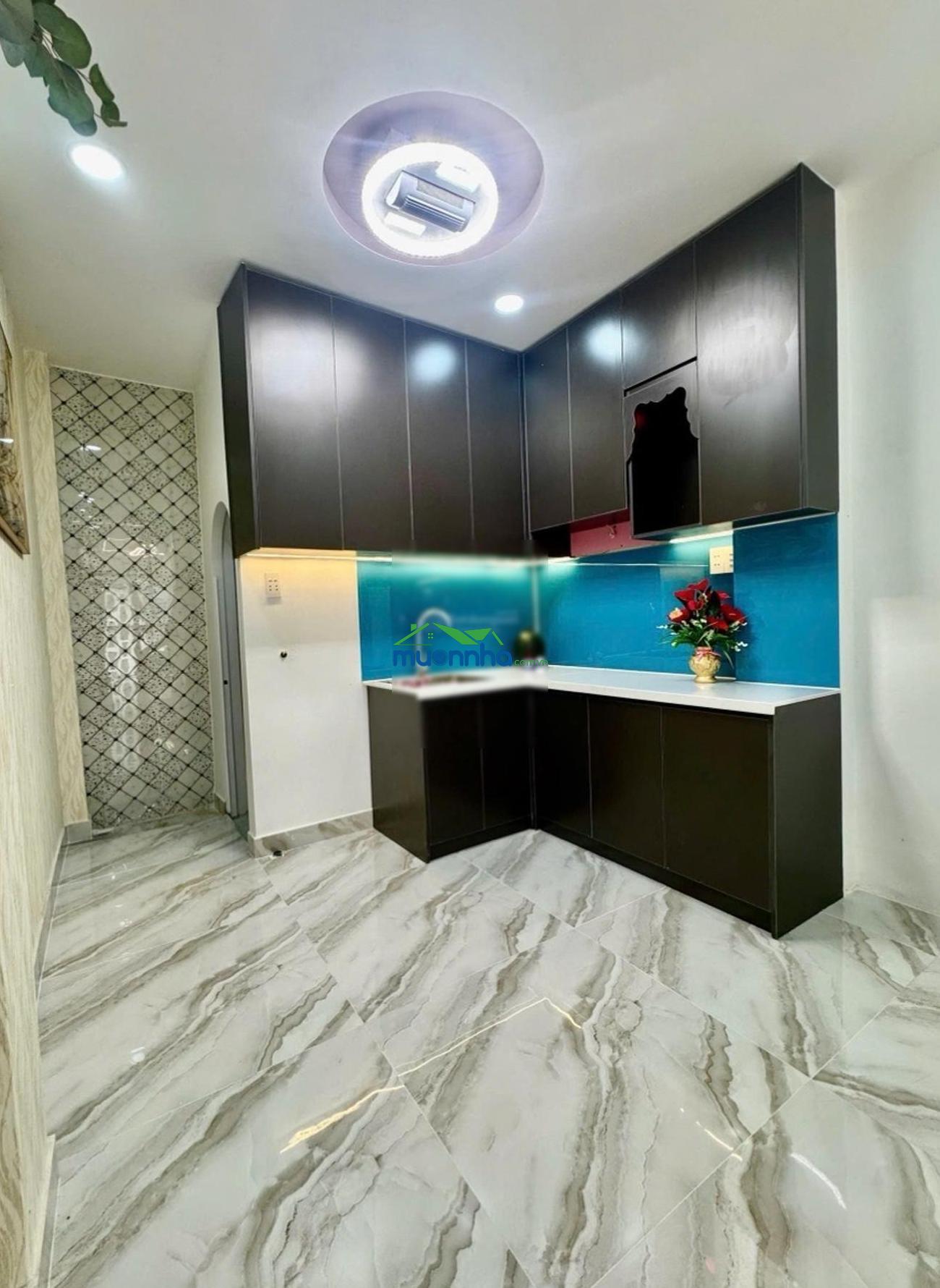 Ngay cầu chữ y - 30m2 - 2 tầng - hẻm thông - shr vuông - hoàn công - nhỉnh 5đ - 4