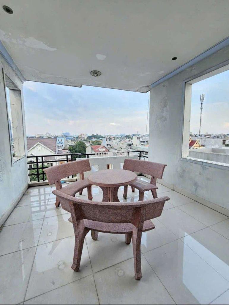 Nhà 150m2 4 tầng mặt tiền phan đăng lưu 6m xe tải đỗ cửa có sân thượng - 3