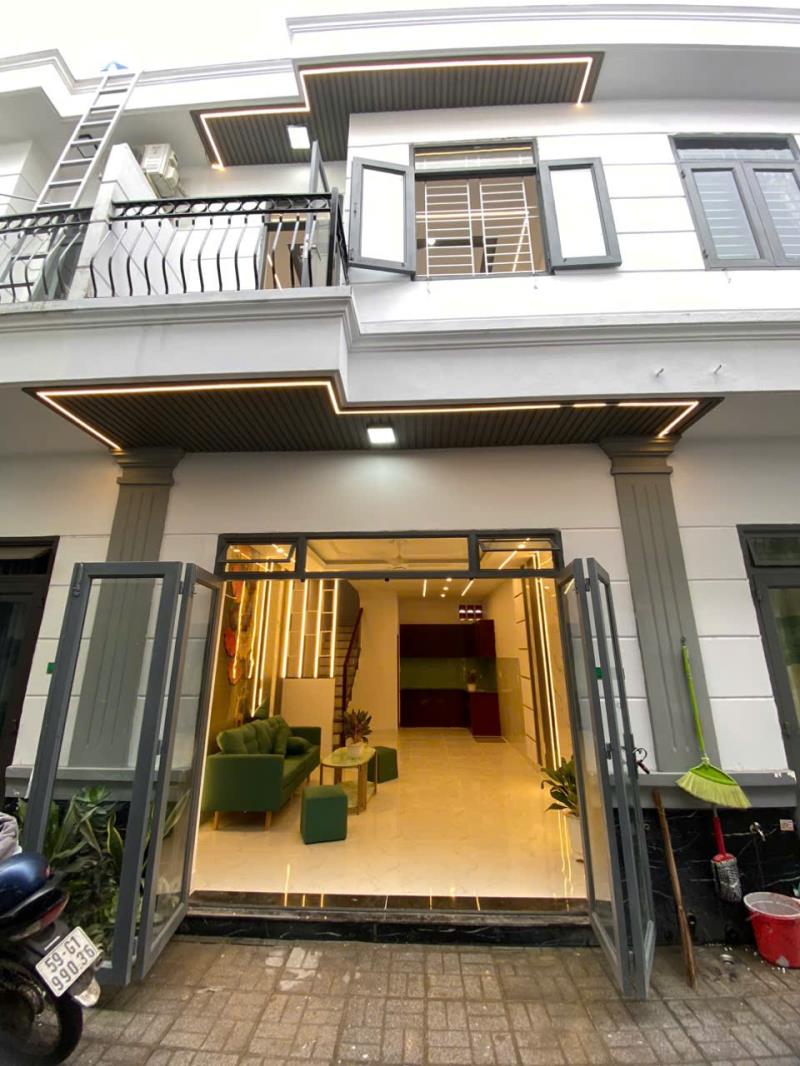 Bán nhà gần hóc môn nước máy 2pn - giá 600 triệu
