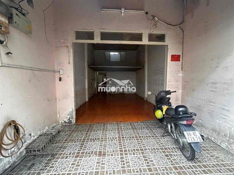 Nhà nguyên căn - 100m2 sàn - hẻm xe tải kinh doanh được - 11tr/tg