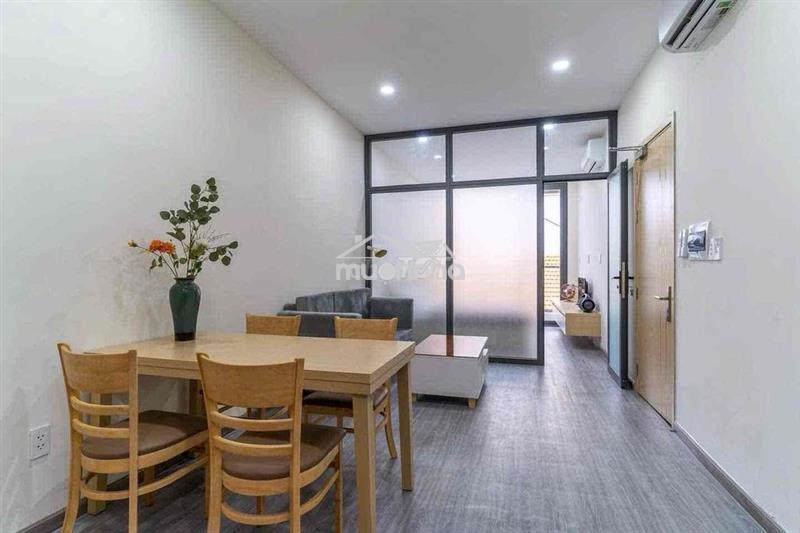 Cho thuê căn hộ 1pn ban công , 55m2, ngay quận 3 - gần dinh độc lập