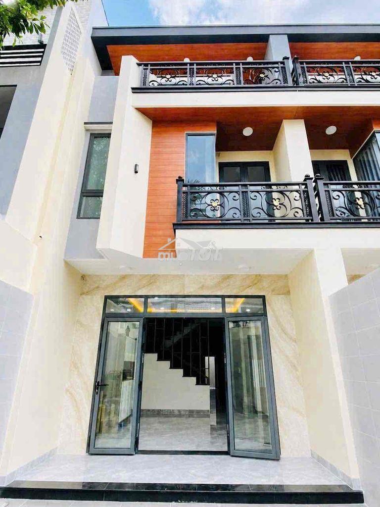 Cho thuê nha ngang 5 - xe tải thông kinh doanh và làm vp