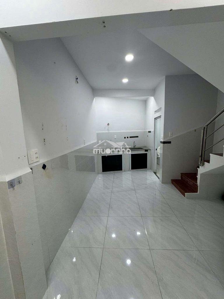 Vip hơn chung cư - tân sơn nhì 40m2 - 2 tầng 3,7 tỷ