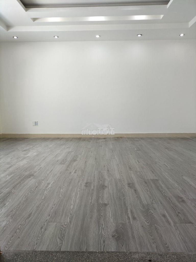 Văn phòng cho thuê dt 30m2 đường thân nhân trung p13 tân bình - 4