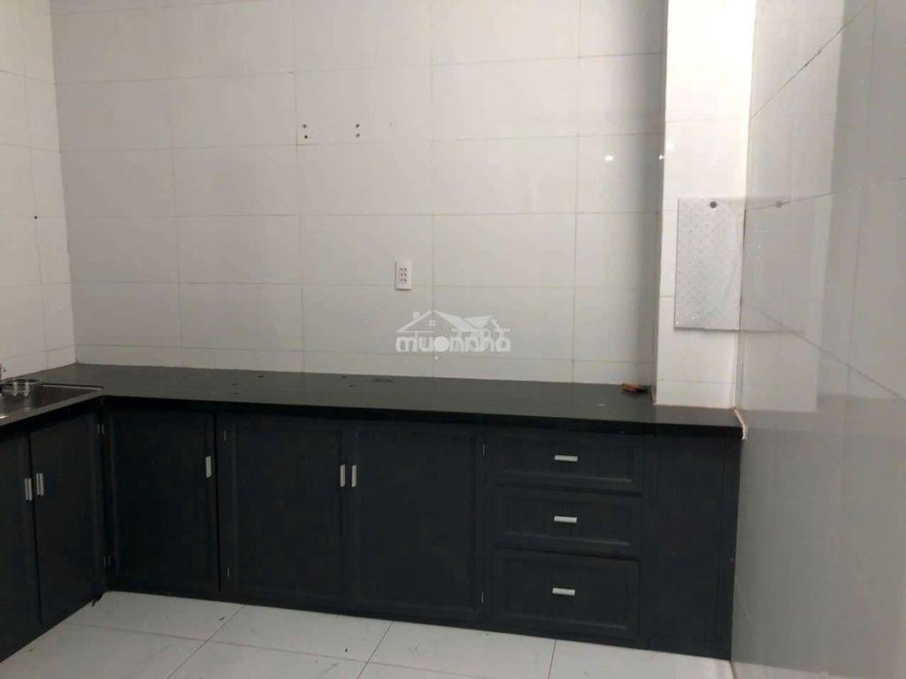 🇻🇳 Cho thuê nhà đường: nguyễn phan vinh - diện tích rộng - 4