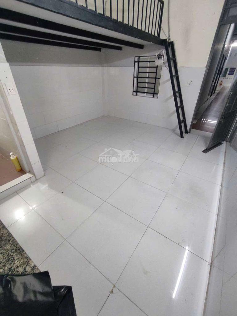 Đuplex 30m2 gác cao đến 2m giá sinh viên - 3