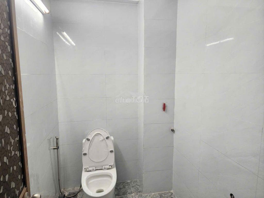 Nguyên căn hẽm 6m đất thánh. 4 tầng - 4