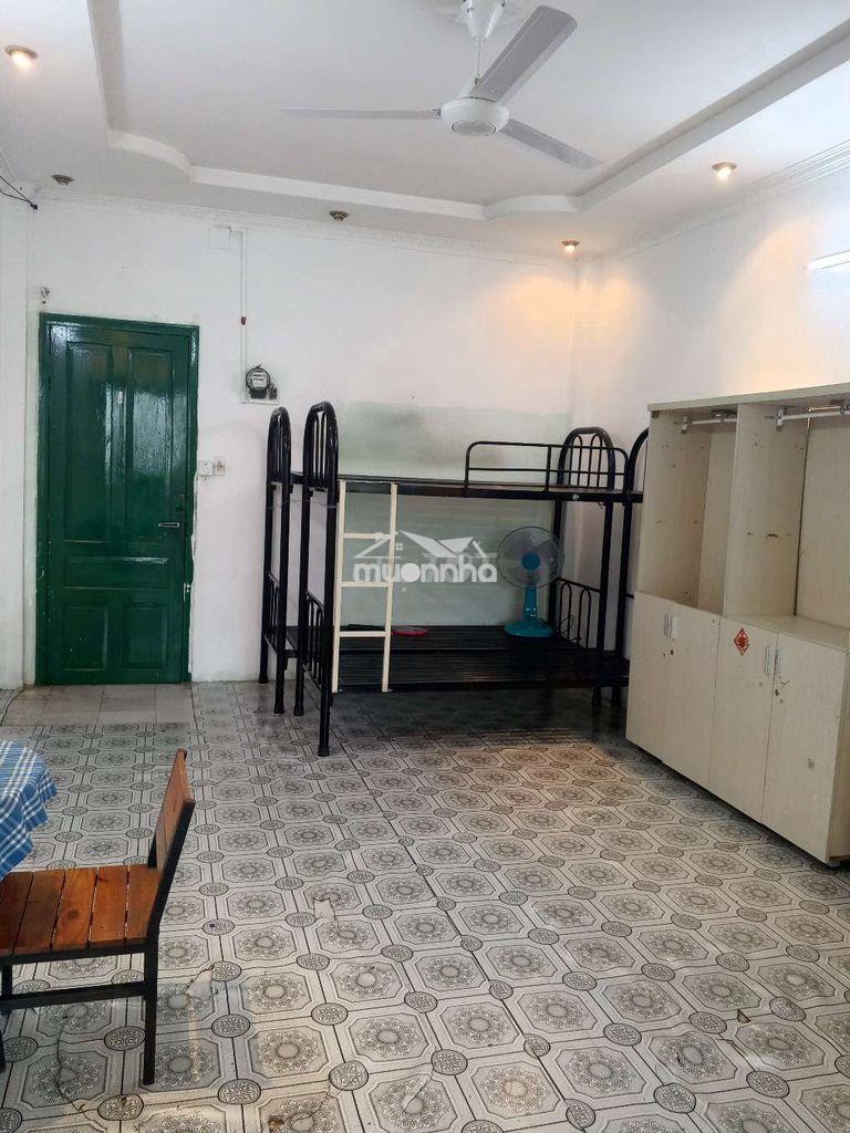 Gần sân bay, chợ pvh,đhmôi trường. - 3