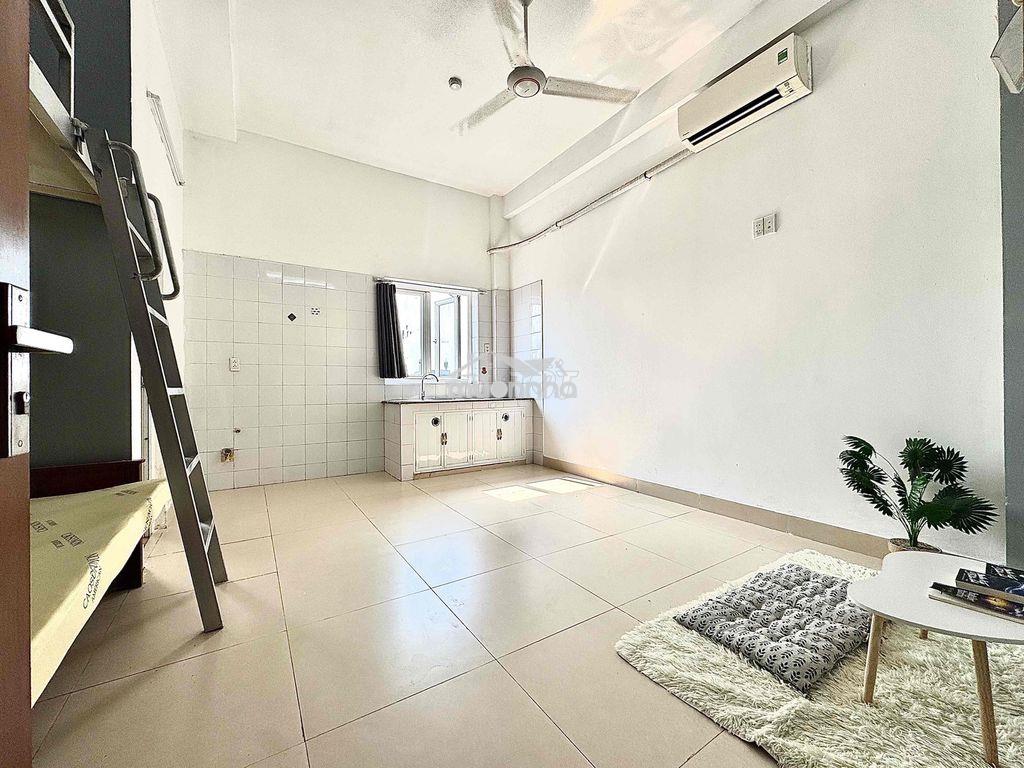 NHÀ CHO THUÊ VỊ TRÍ THUẬN TIỆN GẦN NHÀ THỜ LẠC QUANG