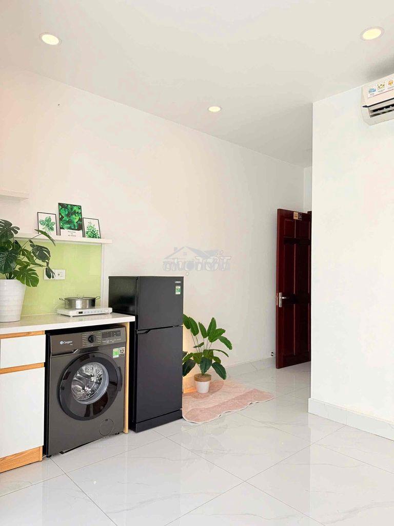 Khai trương căn hộ studio ban công ngay quận 4 đầy đủ nội thất - 2