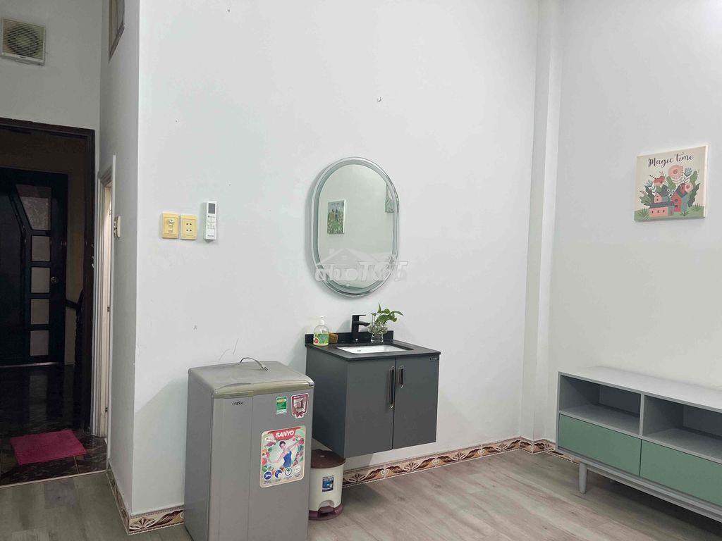 Phòng cho nữ đầy đủ tiện nghi quận 10 - 4