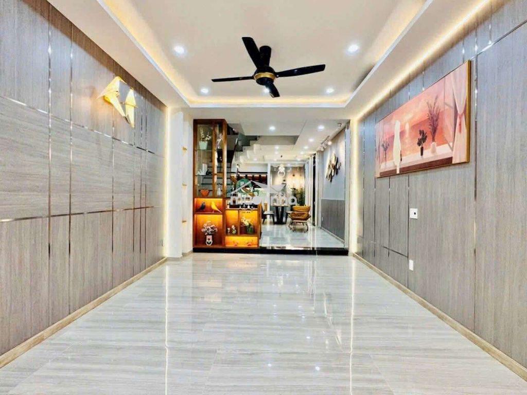 Cho thuê nguyên căn mới đẹp, 4pn 6wc, hẻm tải thông đường số 59 p14 gv - 2