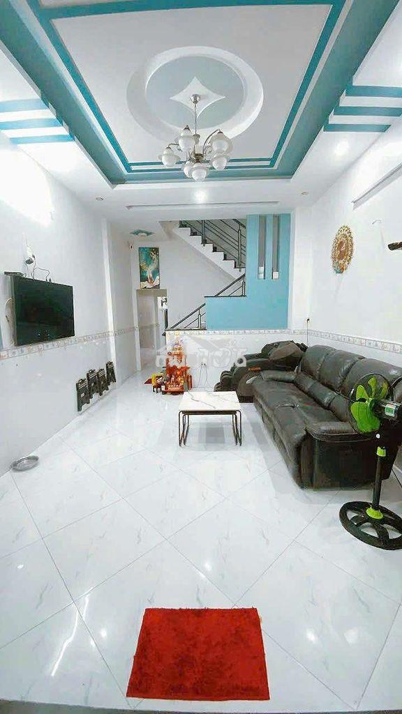 Bán  nhà gò dầu - hẻm ôtô thông - 4.4x16m - 3tầng btct, 3pn giá 6.x tỷ