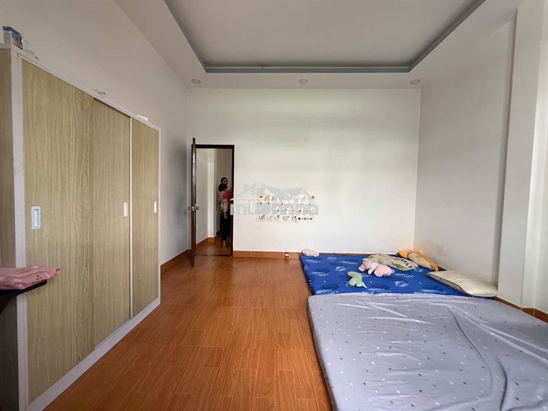 BÁN NHÀ ĐẸP 3 TẦNG ĐƯỜNG 48, HBC, THỦ ĐỨC GẦN GIGAMALL GIÁ 5,9 TỶ