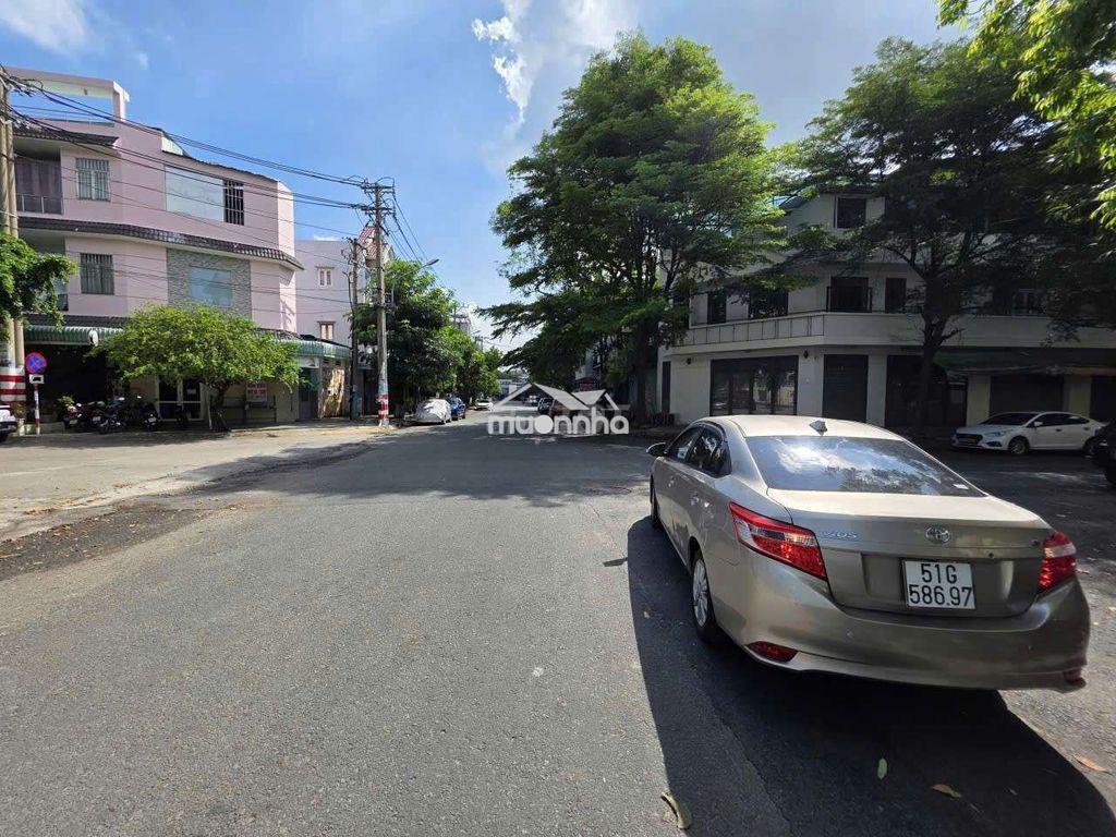 Nhà phố 2 mặt tiền kinh doanh khu trung tâm hành chính dĩ an - 3