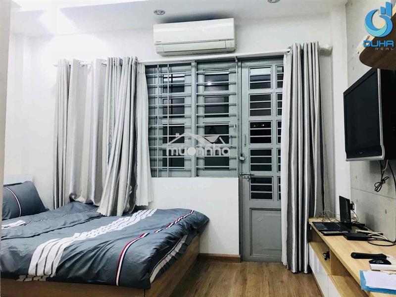Phòng ban công full nội thất tại 115/1/12 nguyên hồng, p1