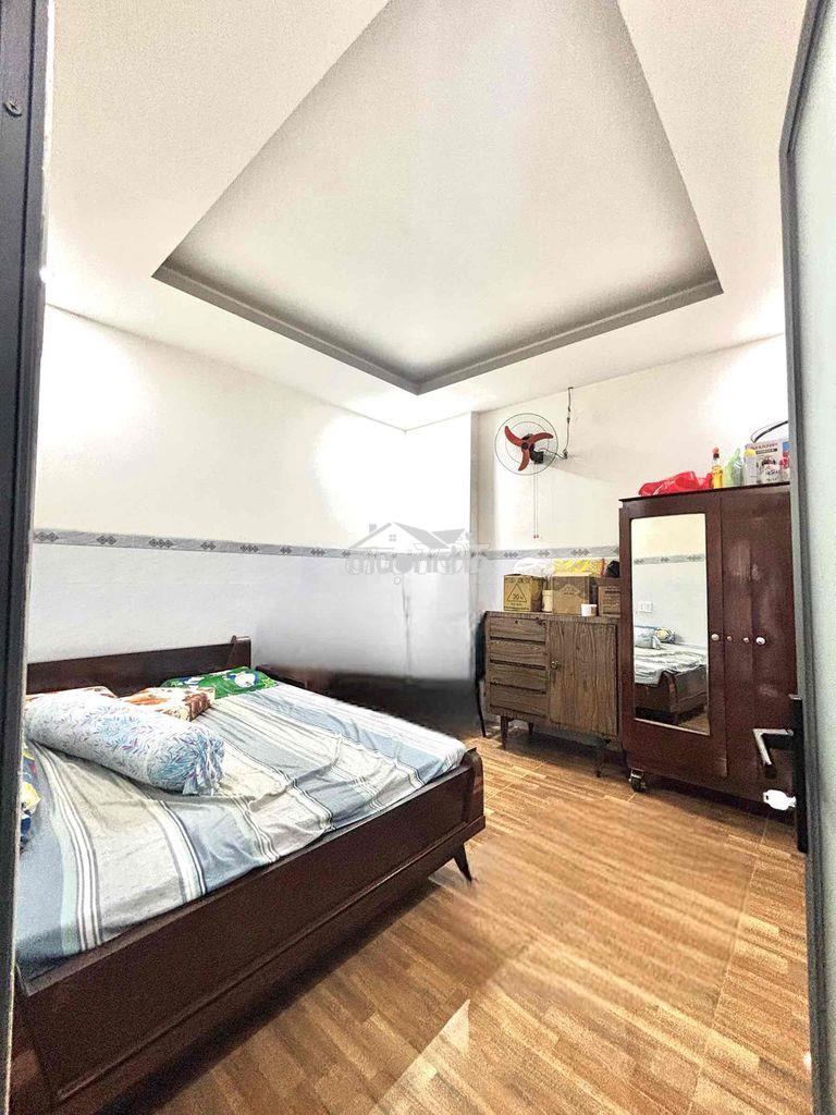 2 tầng, ngay chợ phú lâm quận 6, 4x17, 1/ sát mt, ở và giữ tiền đỉnh - 3