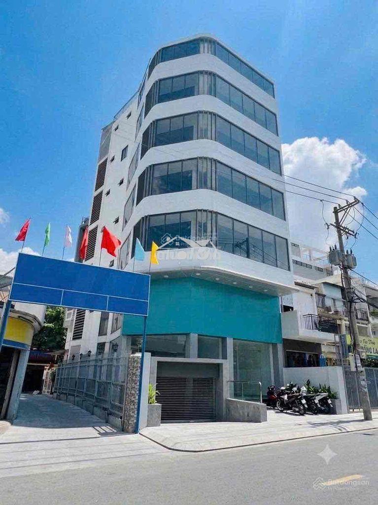 Cho thuê toà nhà nguyễn văn đậu 9x20. 900m2 nhà mới đẹp sạch sẽ
