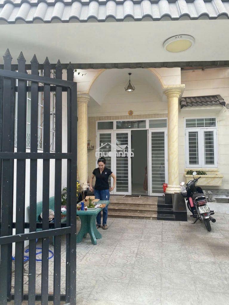 Nhà phố 100m2 3 tỷ đường nguyễn đức thuận thủ dầu một
