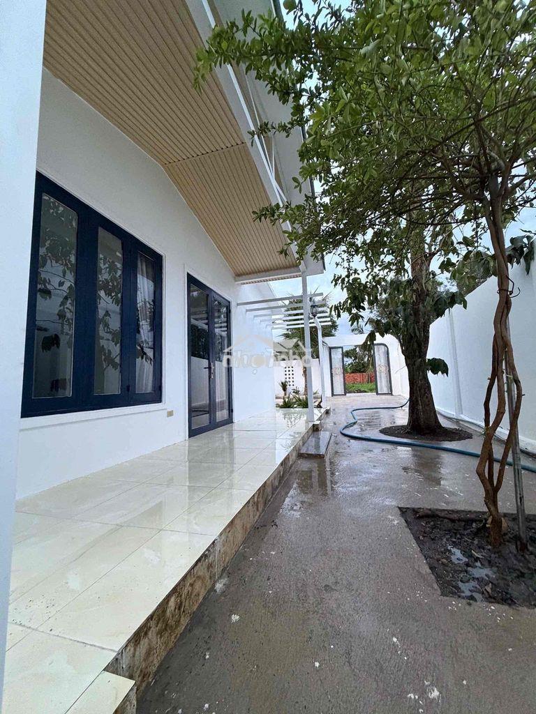 Nhà lớn 12m ngay trung tâm hành chính. quá an ninh long khánh - 3