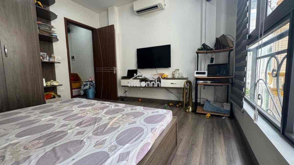 Cho thuê nhà ngã tư canh 50m2 4 tầng 4pn mới full đồ 8 triệu ở ngay - 3