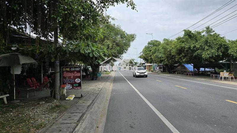 Bán kho xưởng 17155m2 tại dt 833, p5, tân an cũ