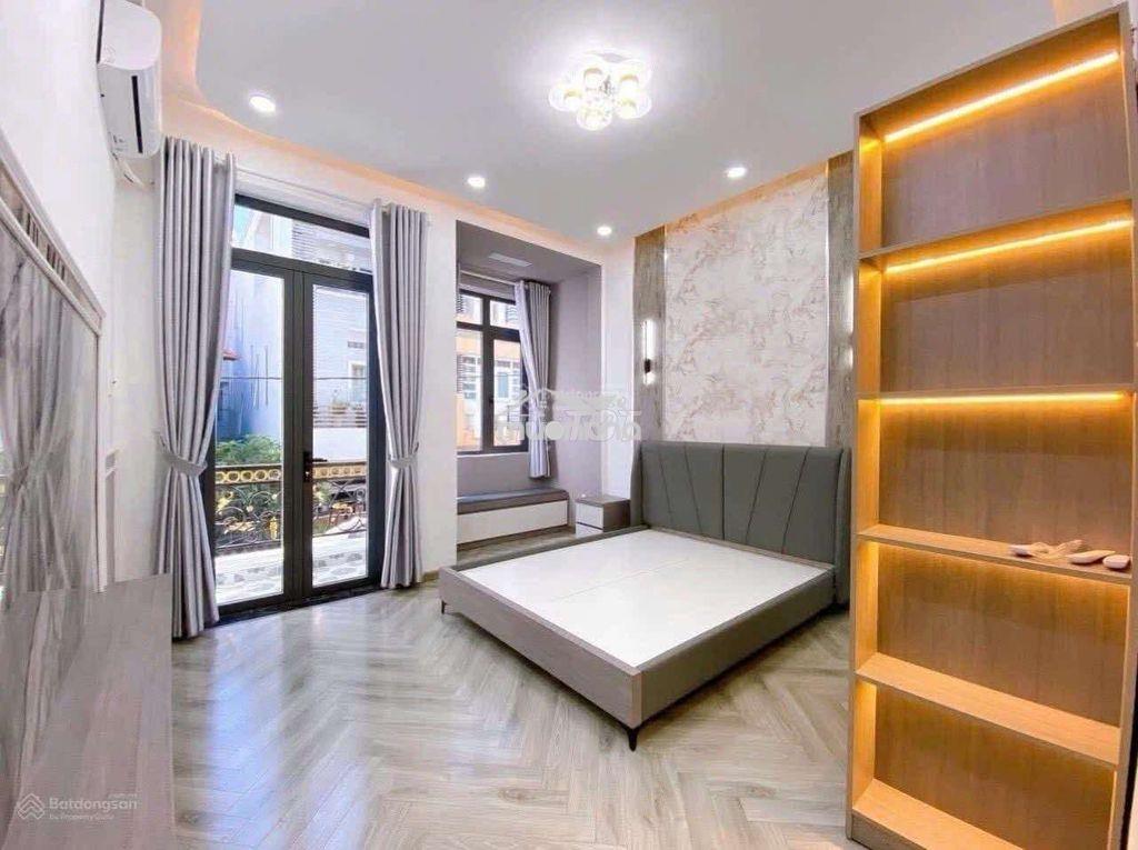 Bán nhà đ ,vỏ trường toản,hxh( 4m x 12m x 5 tầng ) giá : nhỉnh 7 tỉ tl - 3