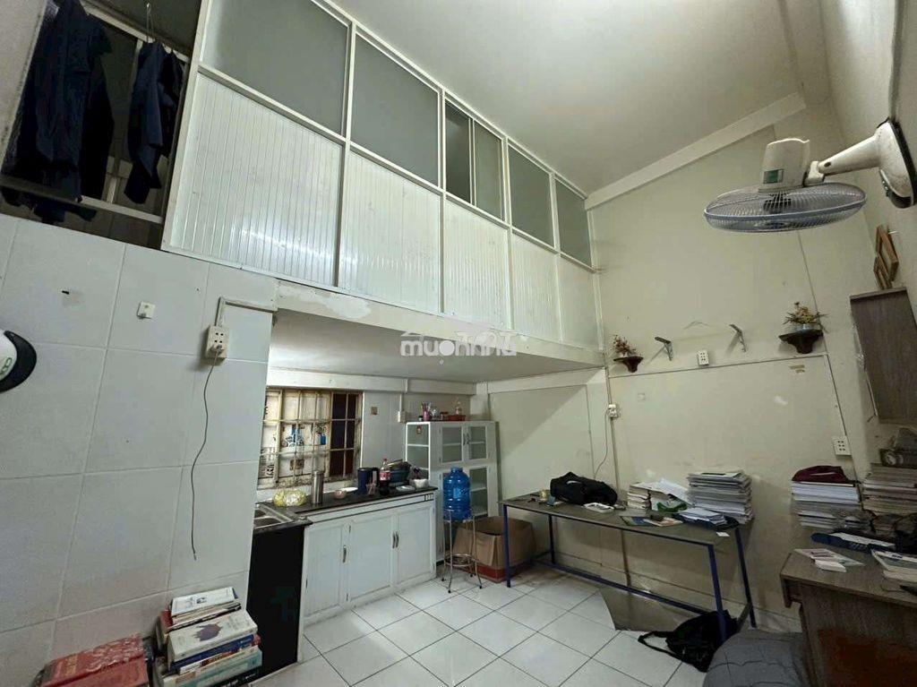 Nhà định hòa, lầu 2 sổ hồng 130 triệu. còn góp 20 năm: 450 triệu - 3