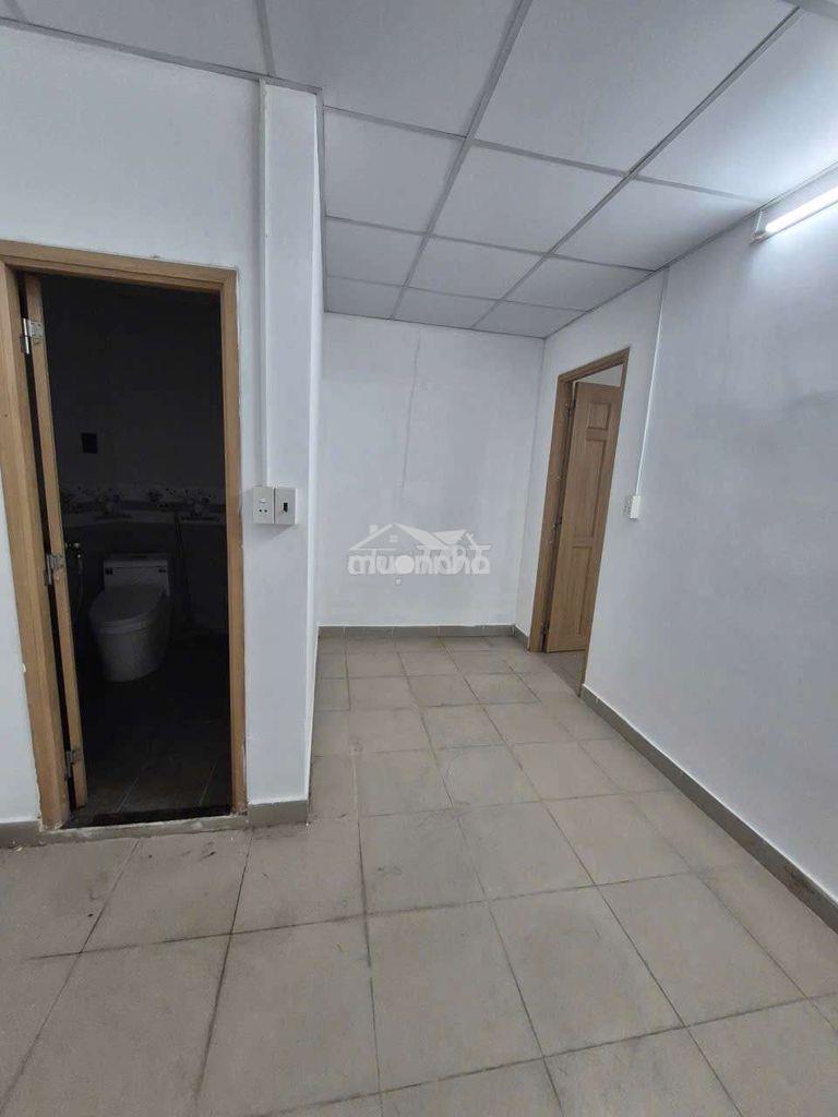 Nhà mới nở hậu phong thủy vip