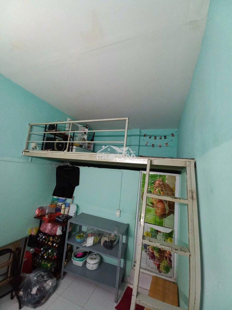 Cho thuê phòng trọ mặt tiền đường đội cung q11
