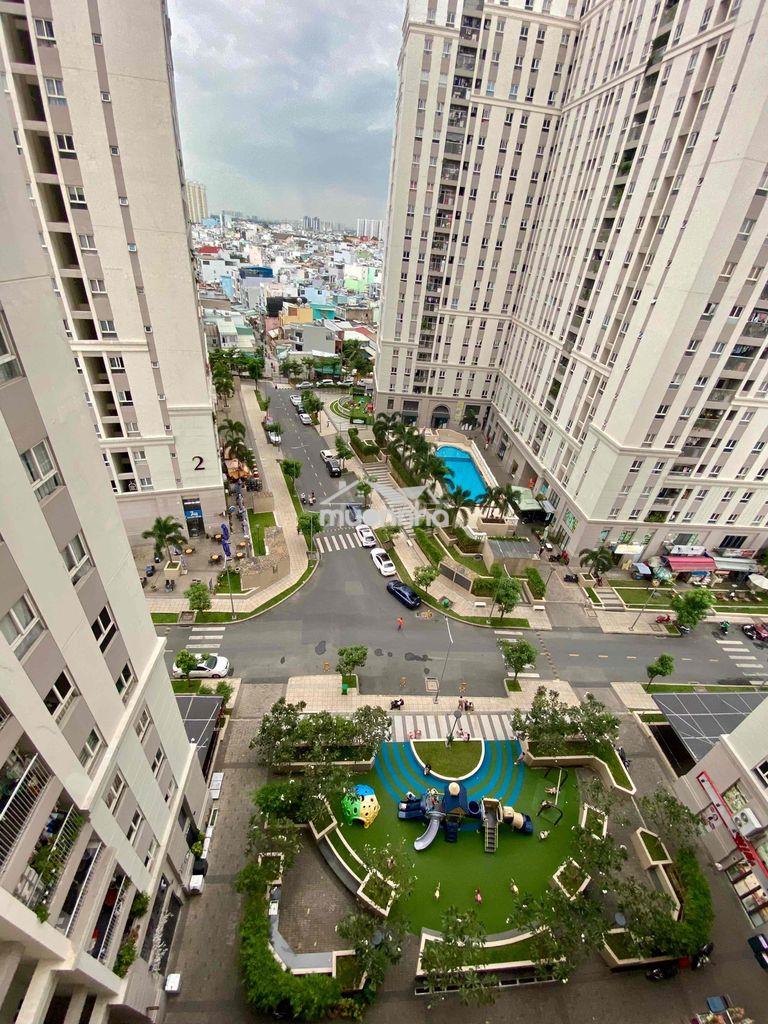 Căn hộ 3pn2wc có ban công imperial place 9-10tr