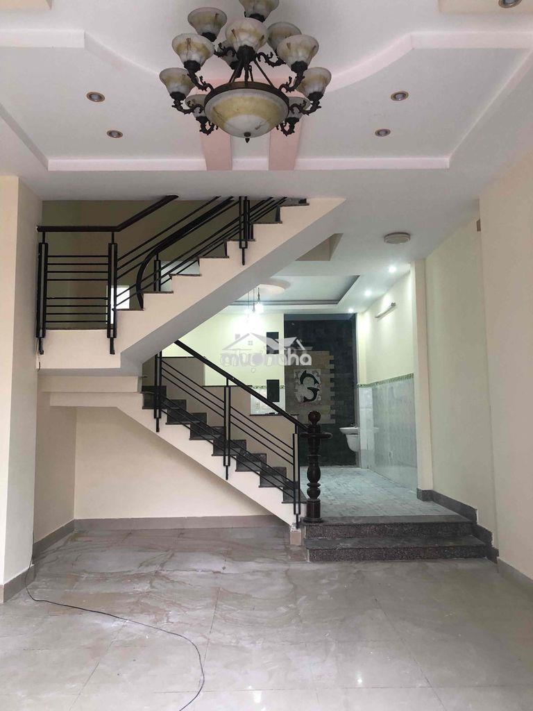 Cần bán nhà 32/38/4 đường phan xào nam 5x8 đúc 3 tấm