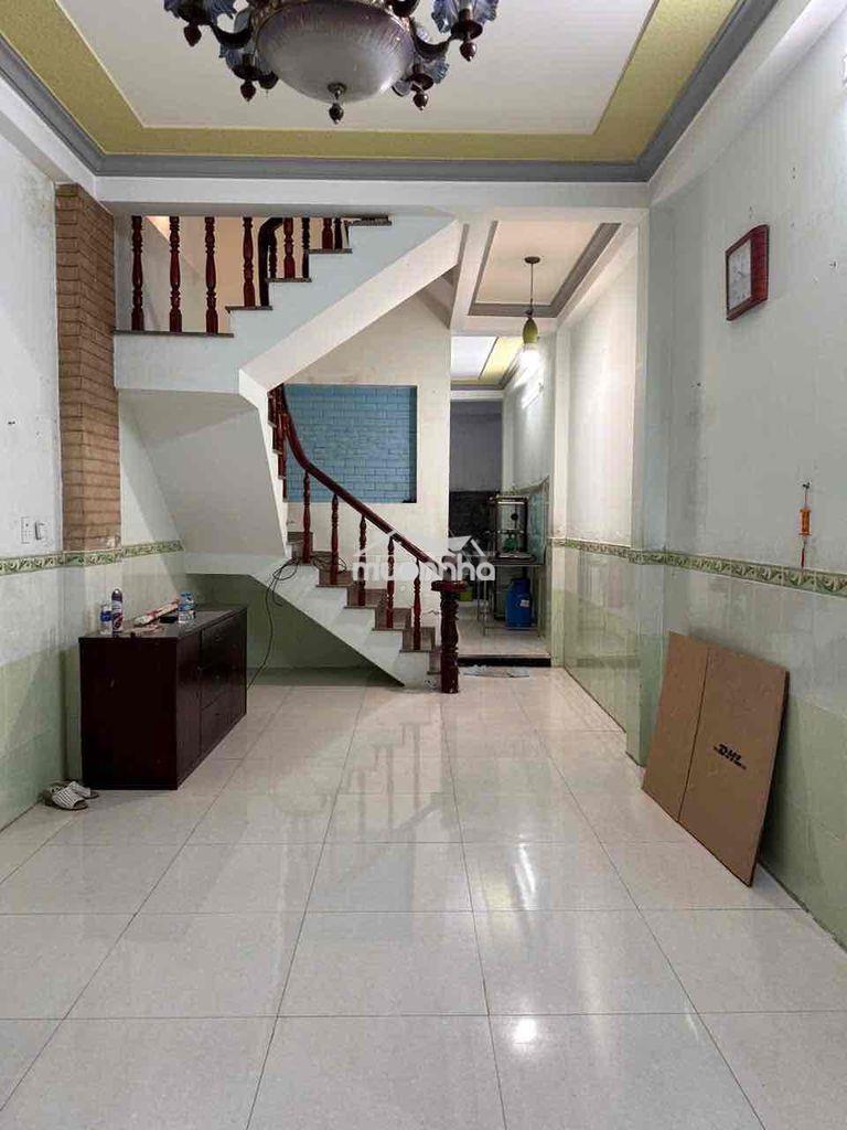 Nguyễn văn khối p11gv , 4x14 trệt 3lầu 4pn 5wc hẻm xe hơi - 2