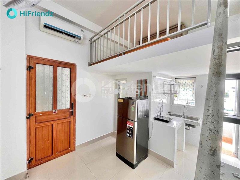 Phòng duplex có gác 27m2 có ban công giá rẻ gần lotte mart quận 7