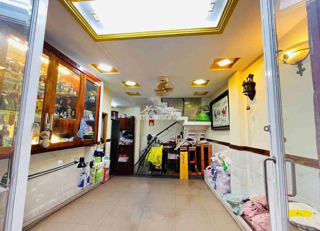 Bán nhà 3 tầng đường dương bá trạc hẻm xe hơi - dt 38m2 - giá 5.3 tỷ - 4