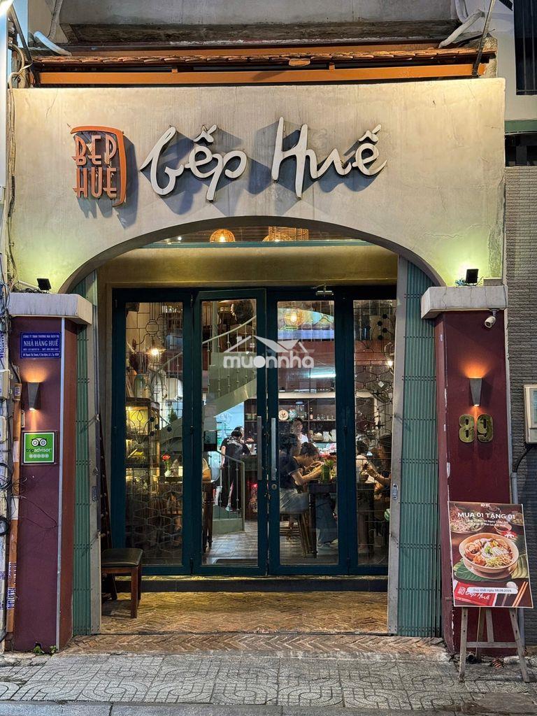 Sang nhanh quán ăn khu ăn uống quận 1 giá 150 triệu