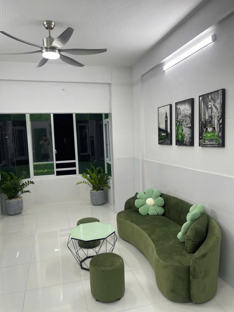 Cần bán gấp căn hộ phan văn trị q5 .3.350 tỷ- 0908556812