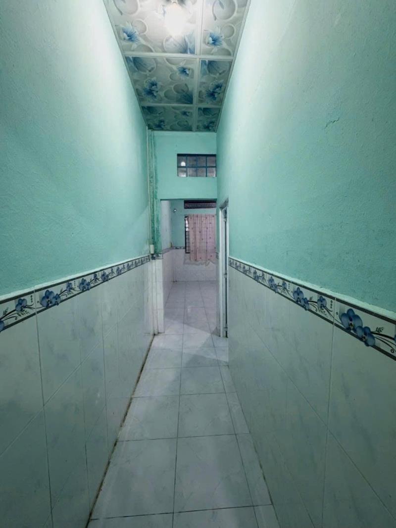 Hàng ngộp bán nhanh nhà c4 gần trung tâm hóc môn, 80m2, 970trieu, sổ sẵn - 4