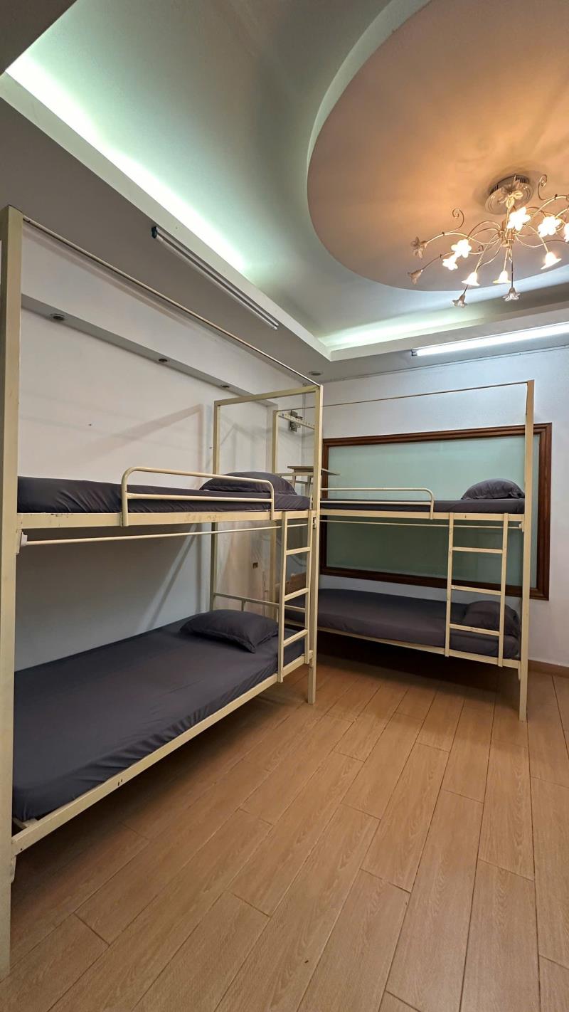 Cho thuê kí túc xá từ 1tr7/người ( có rèm che mỗi giường nha ) - 2